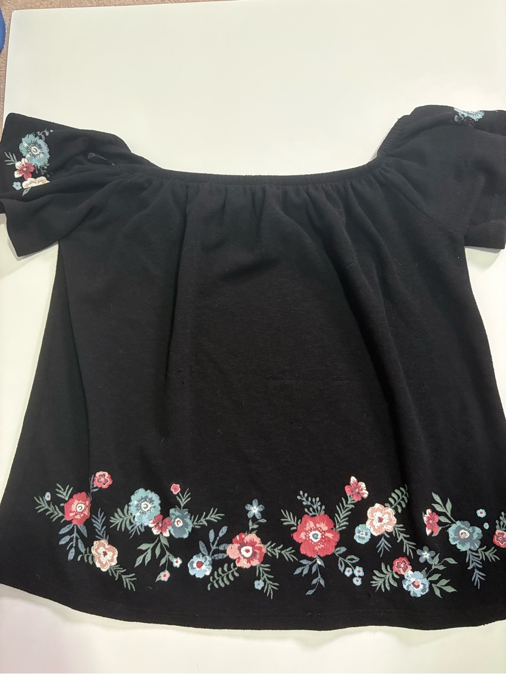 Ardene Black Off-Shoulder Top with Floral Embroidery